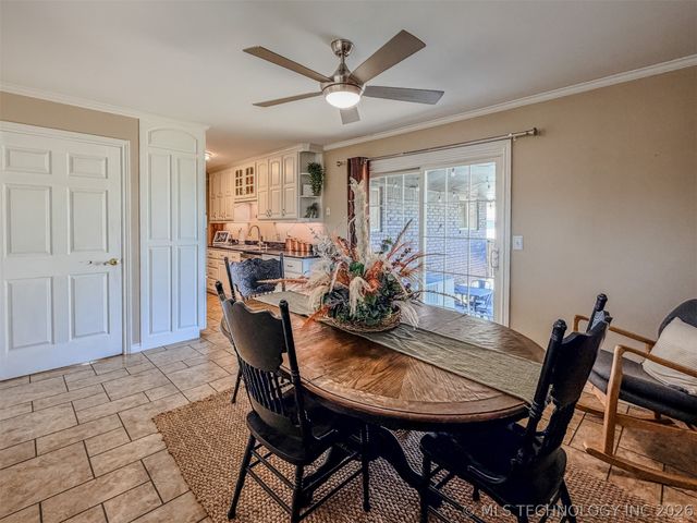 302 E Fuller Street, Tahlequah, OK 74464