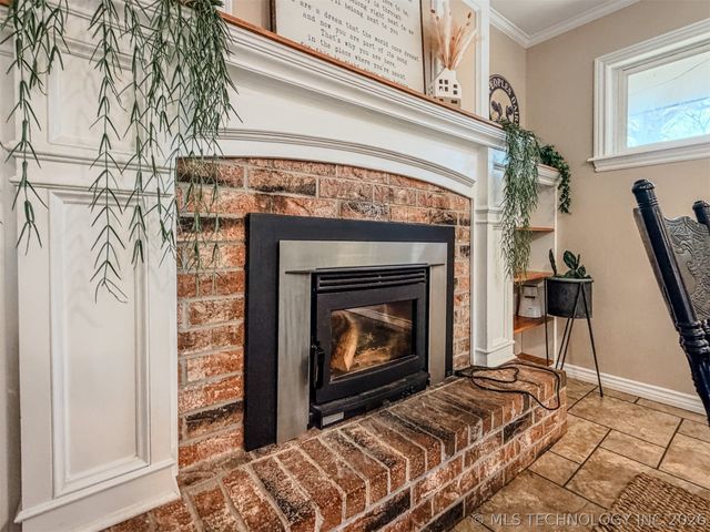 302 E Fuller Street, Tahlequah, OK 74464