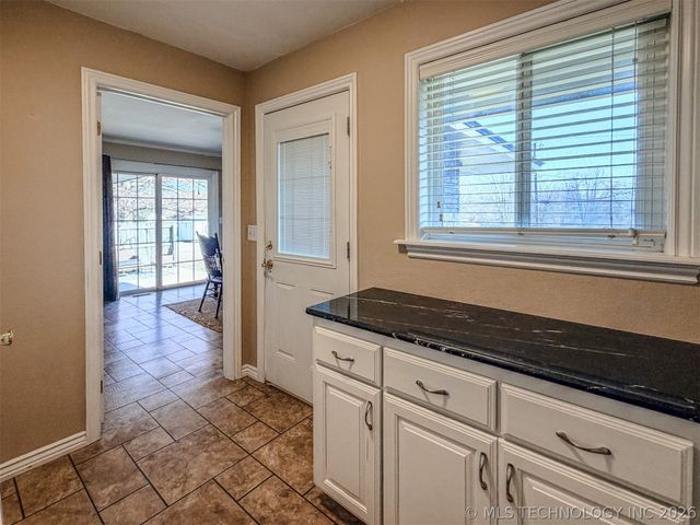 302 E Fuller Street, Tahlequah, OK 74464