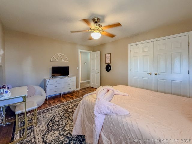 302 E Fuller Street, Tahlequah, OK 74464