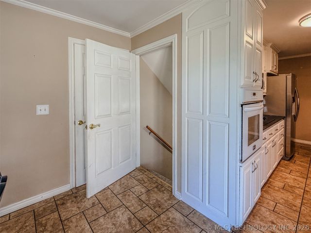 302 E Fuller Street, Tahlequah, OK 74464