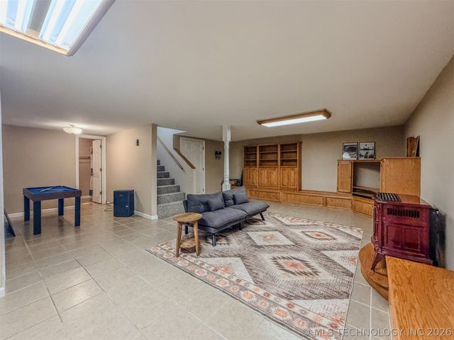 302 E Fuller Street, Tahlequah, OK 74464