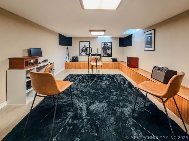 302 E Fuller Street, Tahlequah, OK 74464