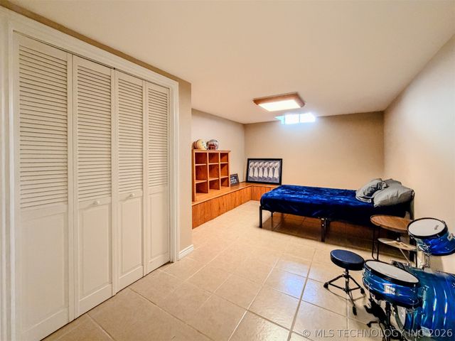 302 E Fuller Street, Tahlequah, OK 74464