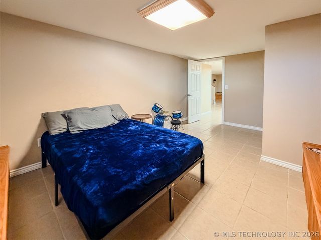 302 E Fuller Street, Tahlequah, OK 74464