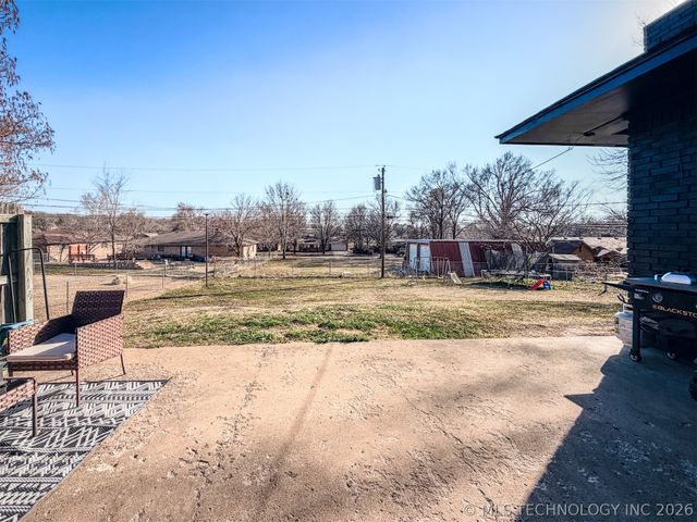 302 E Fuller Street, Tahlequah, OK 74464