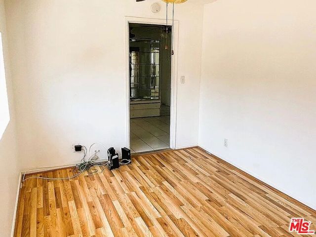 755 N Kenmore Avenue, Los Angeles, CA 90029