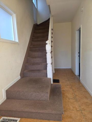 16 Offord St, Passaic City, NJ 07055