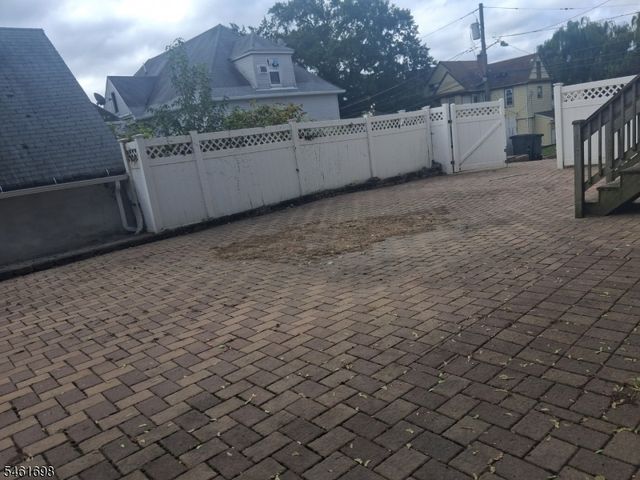 16 Offord St, Passaic City, NJ 07055