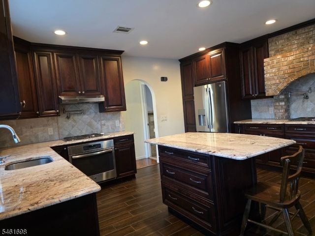 16 Offord St, Passaic City, NJ 07055