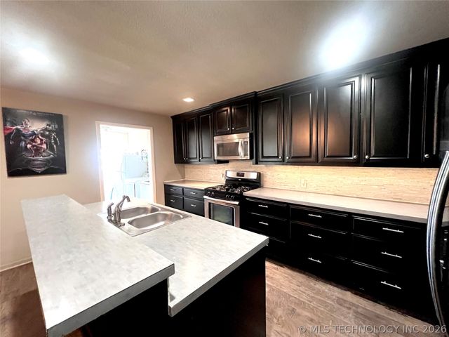 1610 E Osage Avenue, Mcalester, OK 74501