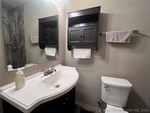 1610 E Osage Avenue, Mcalester, OK 74501