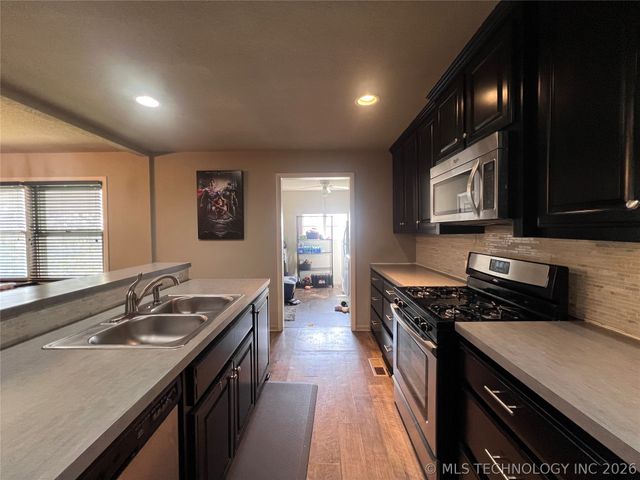 1610 E Osage Avenue, Mcalester, OK 74501