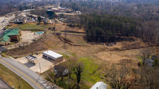 635 North Grove Street, Dahlonega, GA 30533