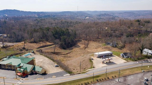 635 North Grove Street, Dahlonega, GA 30533