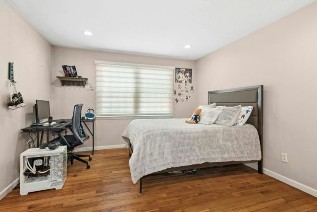 151 Heritage Hill Road APT B, New Canaan, CT 06840