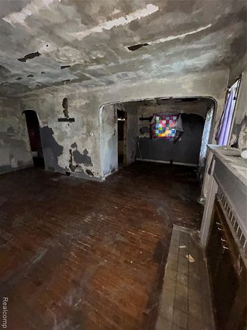 3302 Van Buren Avenue, Flint, MI 48503