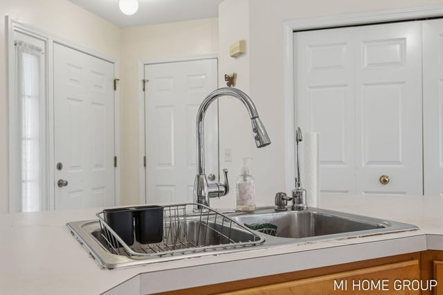 2888 Riley Ridge Avenue, Holland, MI 49424
