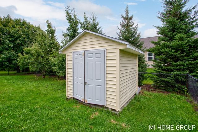 2888 Riley Ridge Avenue, Holland, MI 49424