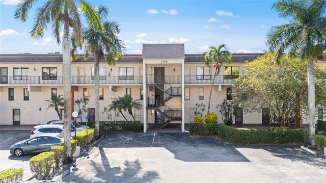 1100 Crystal Lake Dr 209, Deerfield Beach, FL 33064
