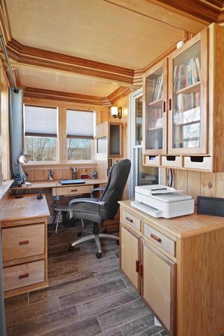 8203 12th PLACE, Kenosha, WI 53144