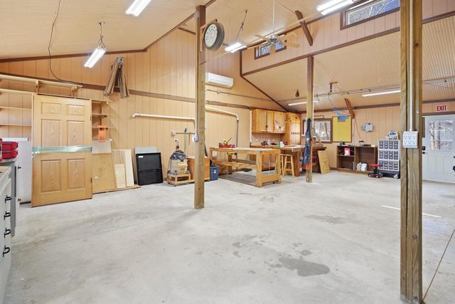 8203 12th PLACE, Kenosha, WI 53144