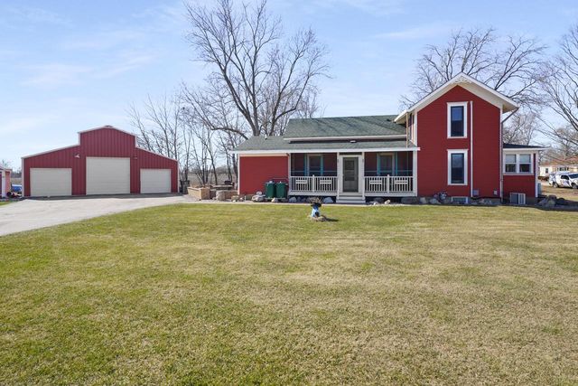 8203 12th PLACE, Kenosha, WI 53144