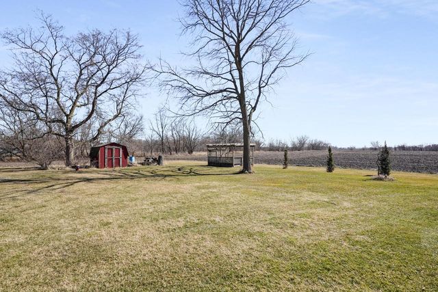 8203 12th PLACE, Kenosha, WI 53144