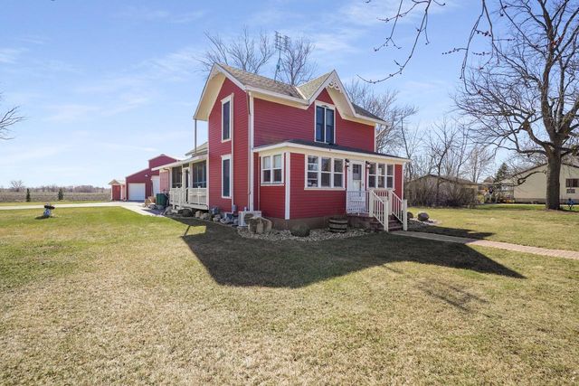 8203 12th PLACE, Kenosha, WI 53144