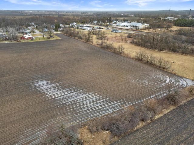 8203 12th PLACE, Kenosha, WI 53144