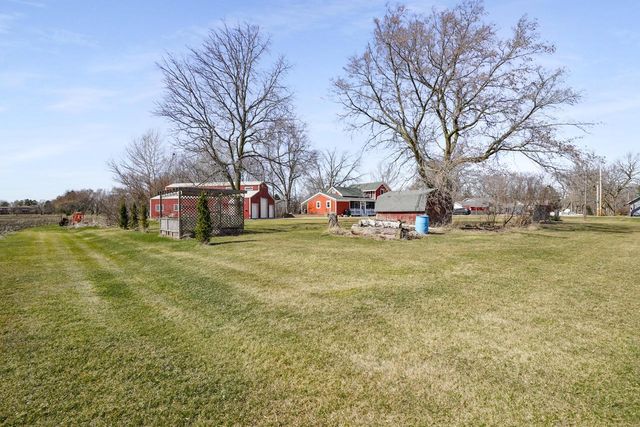 8203 12th PLACE, Kenosha, WI 53144