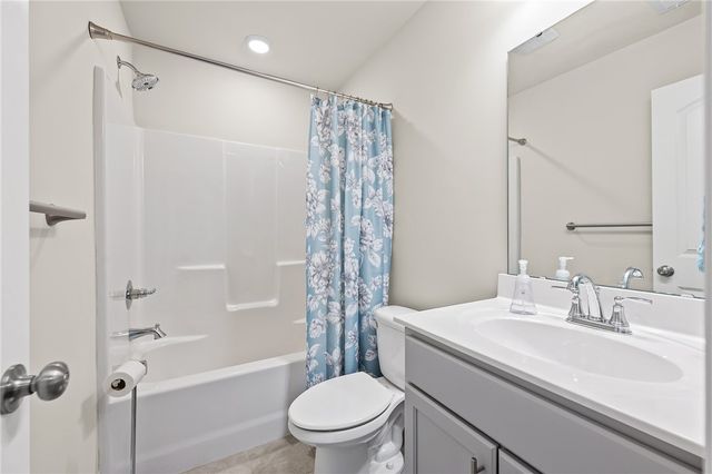 96 Coosa Lane, Anderson, SC 29621