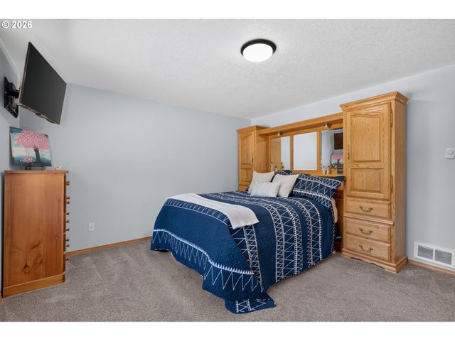 59689 DEER HAVEN Ln, St Helens, OR 97051