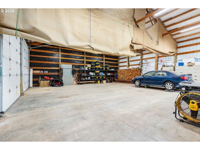 59689 DEER HAVEN Ln, St Helens, OR 97051
