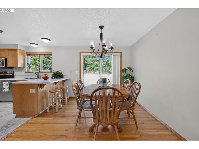59689 DEER HAVEN Ln, St Helens, OR 97051