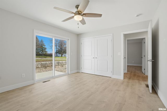 1109 Lawson Street, Washington, IL 61571