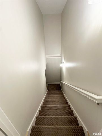 1109 Lawson Street, Washington, IL 61571