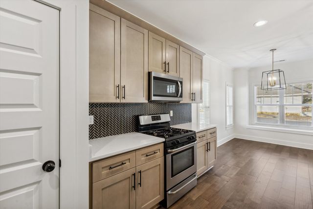 447 JOSEPHINE ST, Memphis, TN 38111