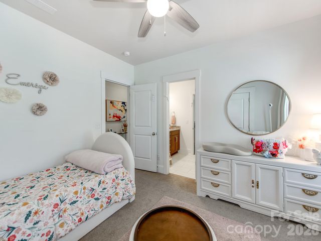 1805 Mecklenburg Avenue, Charlotte, NC 28205