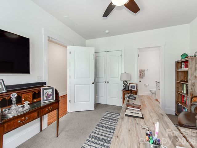 1805 Mecklenburg Avenue, Charlotte, NC 28205