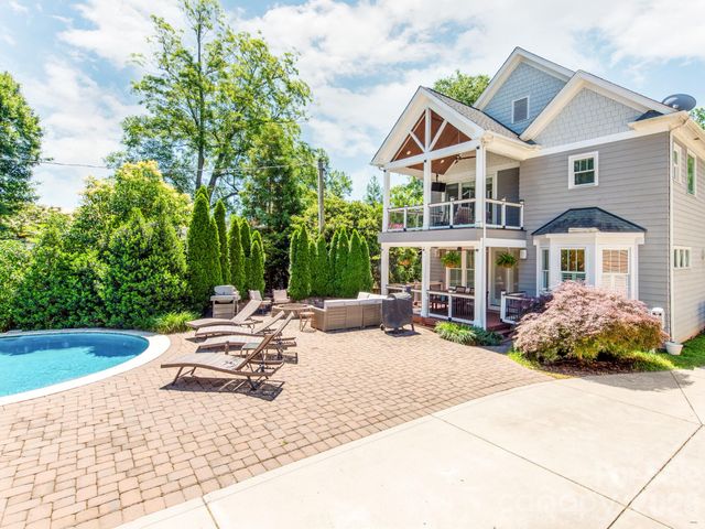 1805 Mecklenburg Avenue, Charlotte, NC 28205