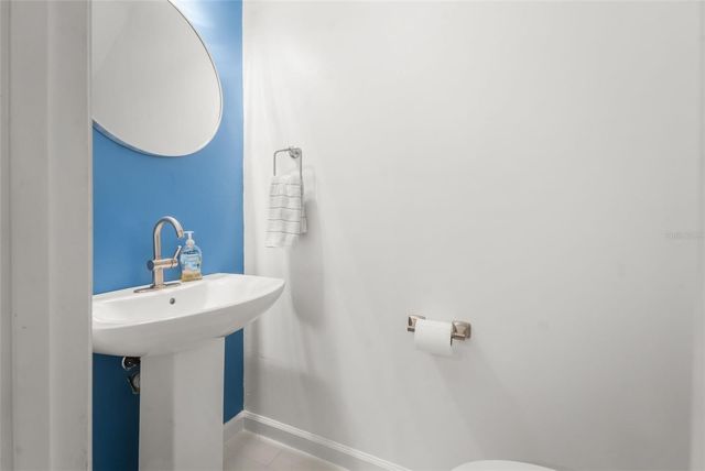 2735 SW 35TH PLACE 903, Gainesville, FL 32608
