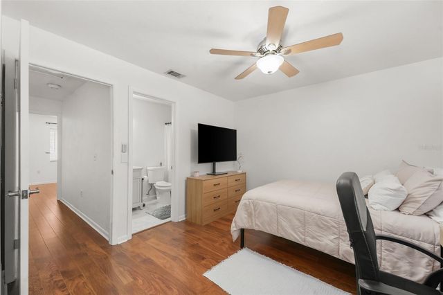 2735 SW 35TH PLACE 903, Gainesville, FL 32608
