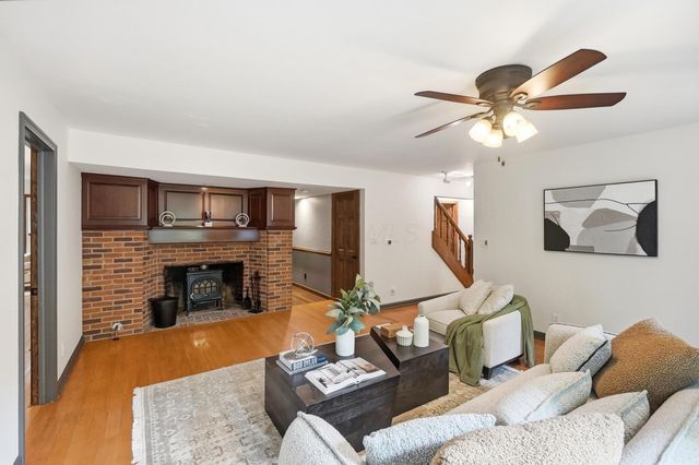 19 Beechtree Lane, Granville, OH 43023