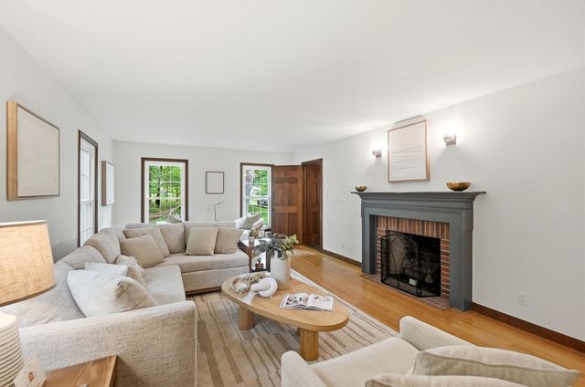 19 Beechtree Lane, Granville, OH 43023
