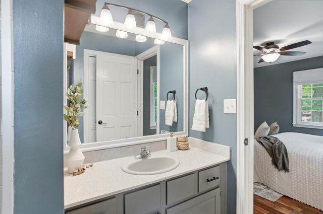 19 Beechtree Lane, Granville, OH 43023