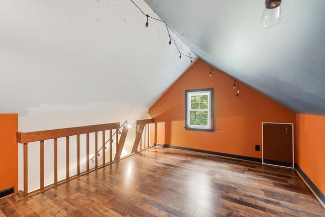 19 Beechtree Lane, Granville, OH 43023