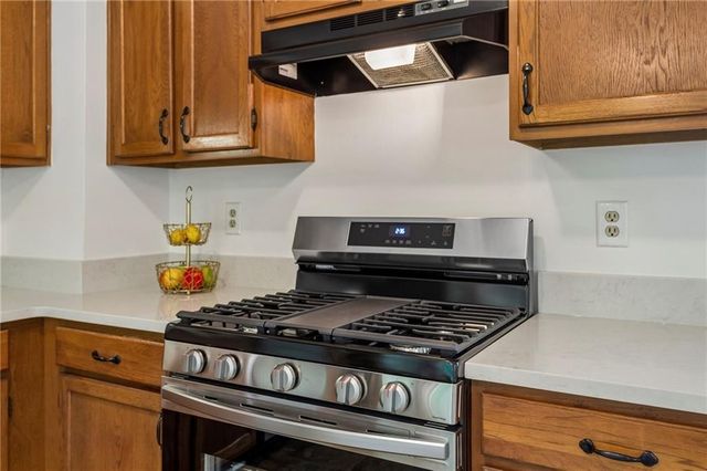 3096 Woodcrest Way, Powder Springs, GA 30127