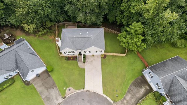 3096 Woodcrest Way, Powder Springs, GA 30127