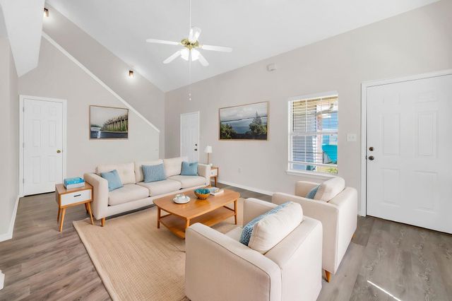 1036 Blue Ridge Drive, Fort Walton Beach, FL 32547